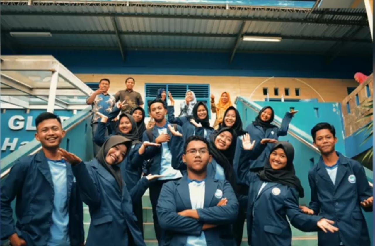 Politeknik Mitra Global